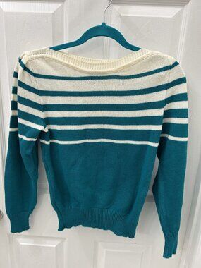 Vintage Skiva Sweater  - Women's Size Medium
